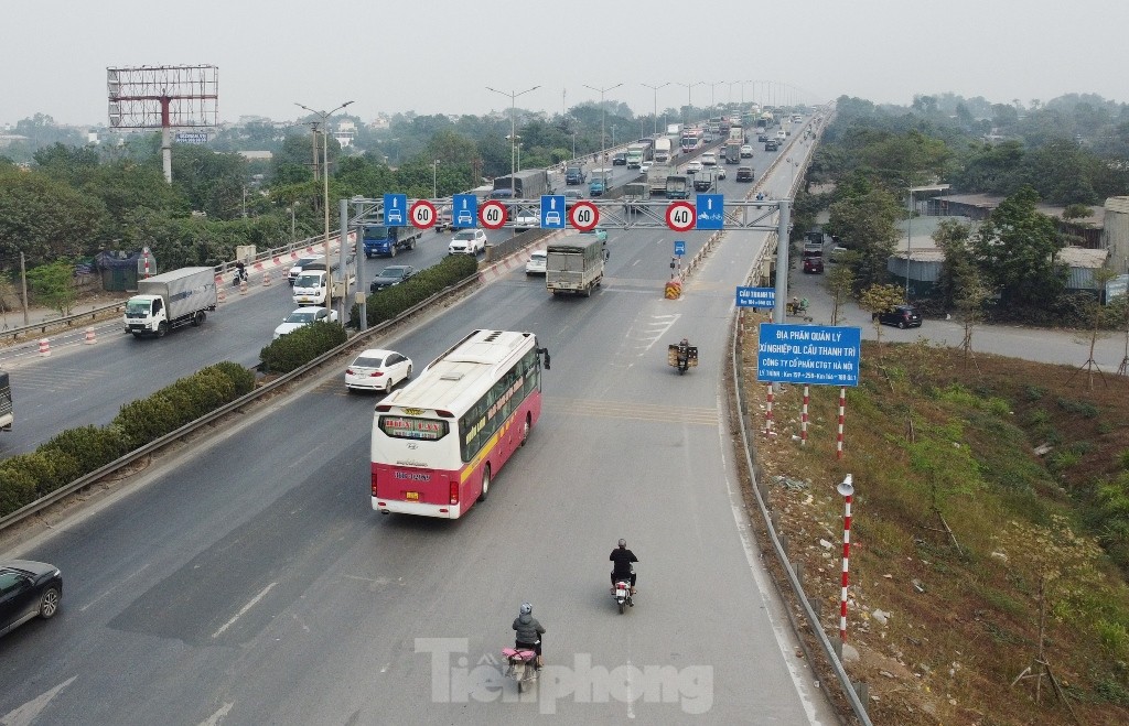 Chủ xe đi trên cầu Thanh Trì bất ngờ với tiếng loa ‘át’ tiếng còi xe ảnh 7