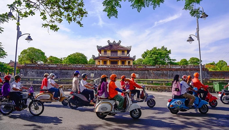 Chủ tịch Quốc hội Trần Thanh Mẫn làm việc với Ban Thường vụ Tỉnh ủy Thừa Thiên Huế ảnh 7