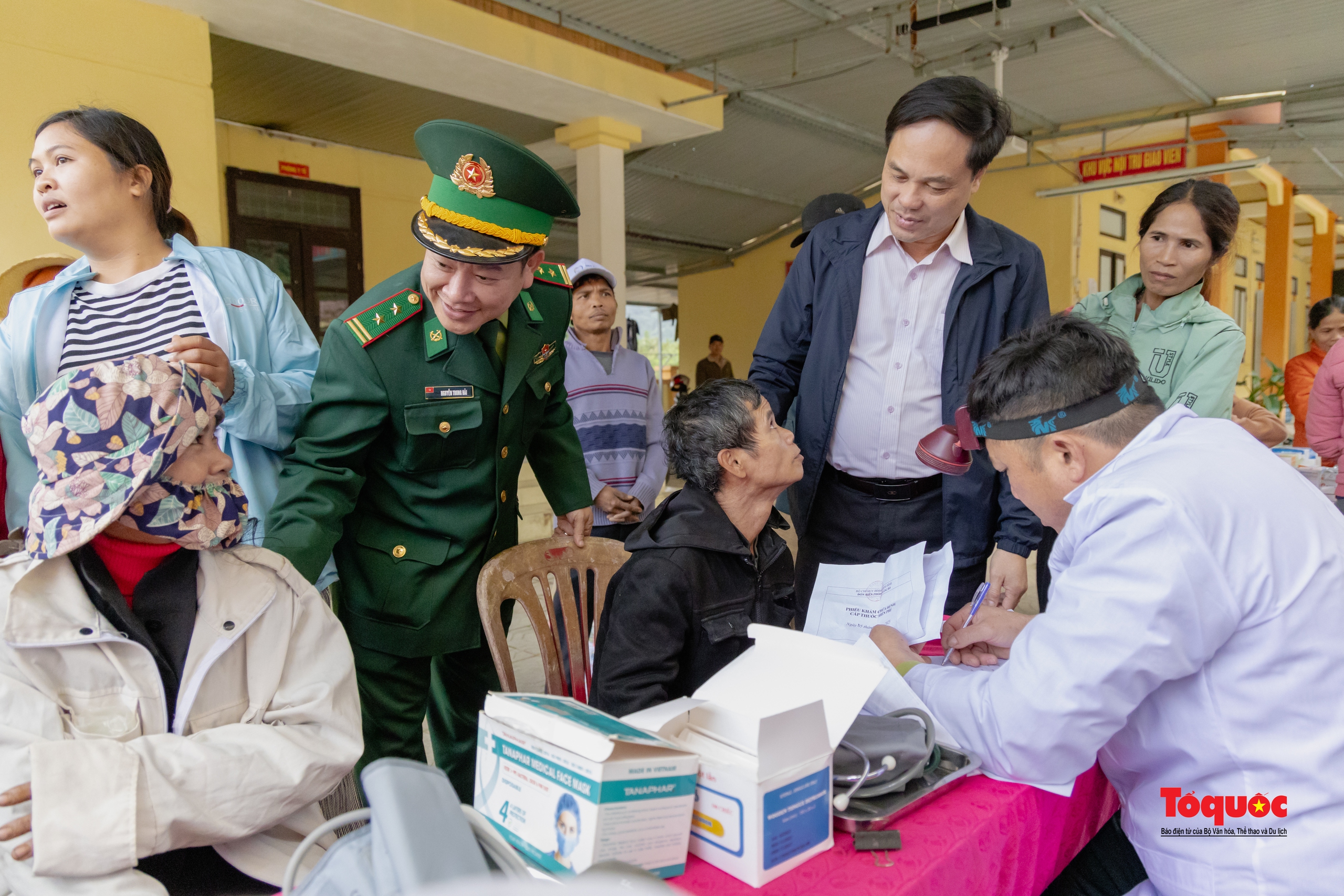 Mang mùa xuân yêu thương đến với đồng bào dân tộc vùng cao - Ảnh 3.