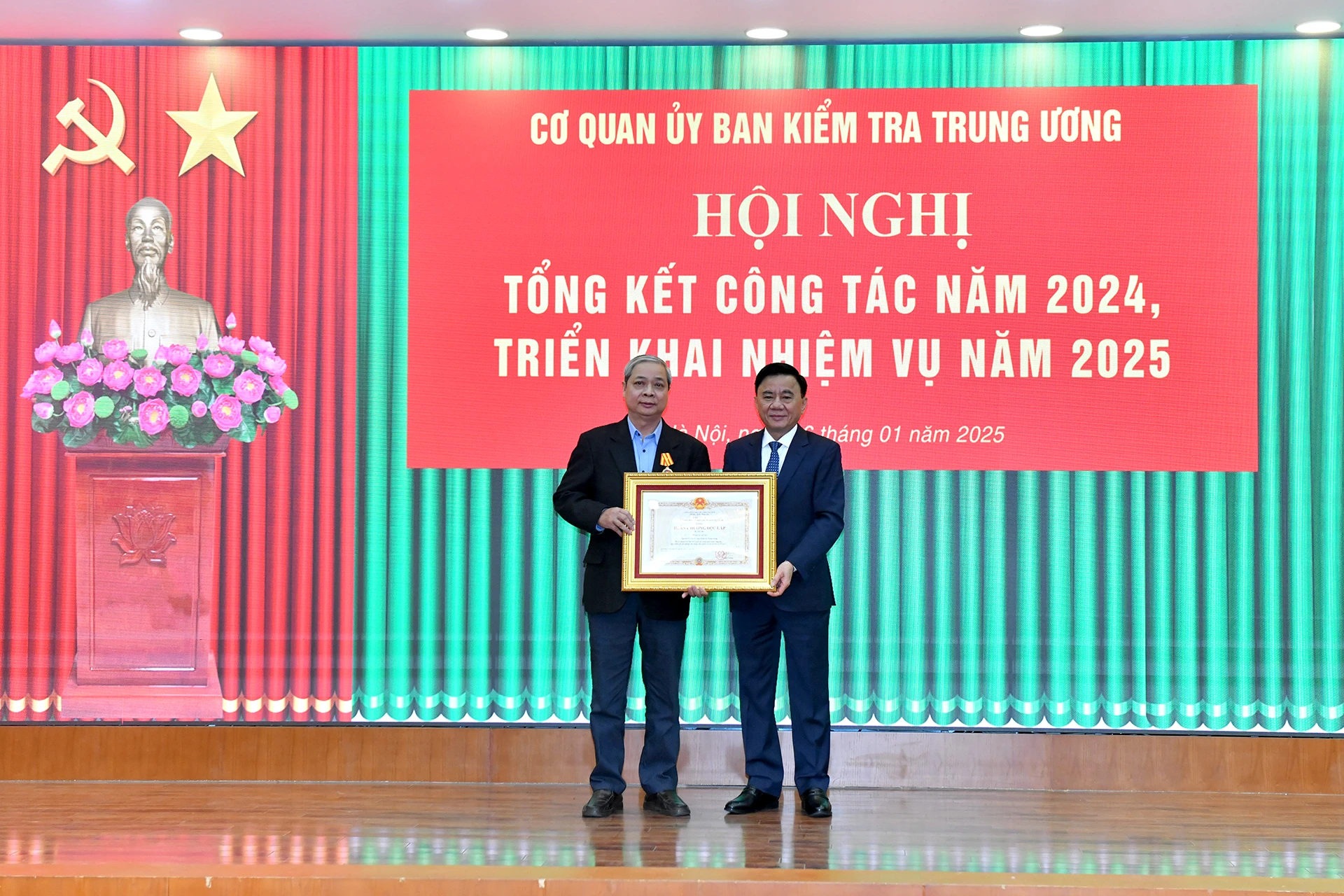 [Ảnh] Hội nghị triển khai hoạt động năm 2025 của Cơ quan Ủy ban Kiểm tra Trung ương ảnh 6