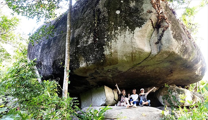 Một hòn đảo đẹp như phim ở Kiên Giang, có cây dừa sống nằm dài trên đá khiến thiên hạ tò mò - Ảnh 9.