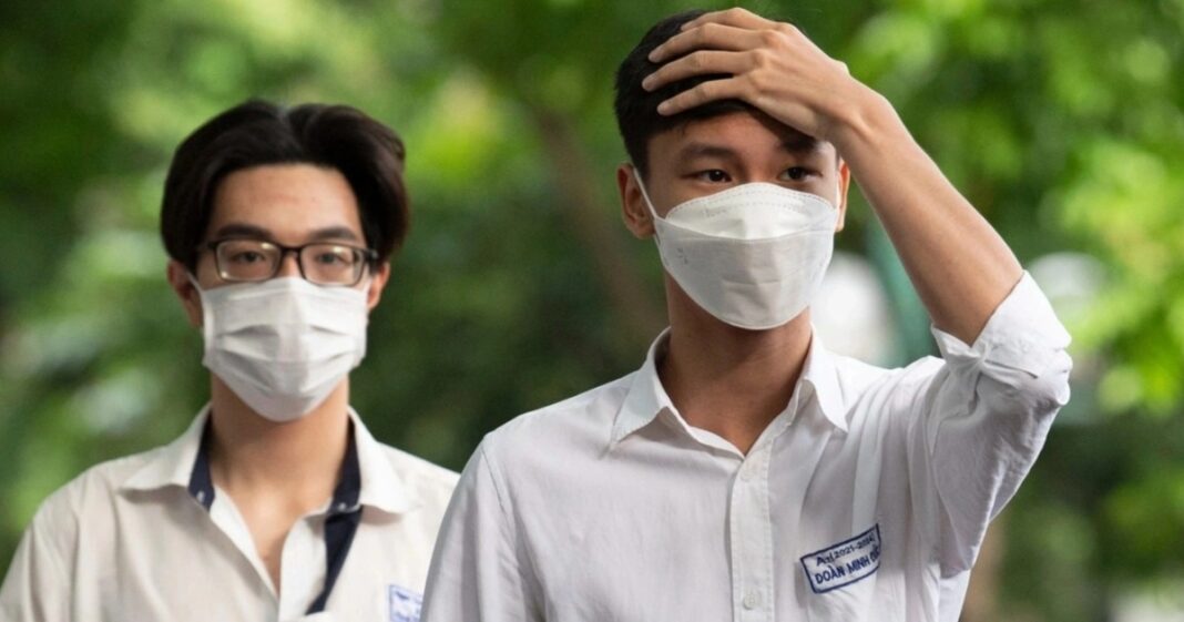 Từ học kỳ II, học sinh lớp 12 có nguy cơ không được ôn thi trong trường