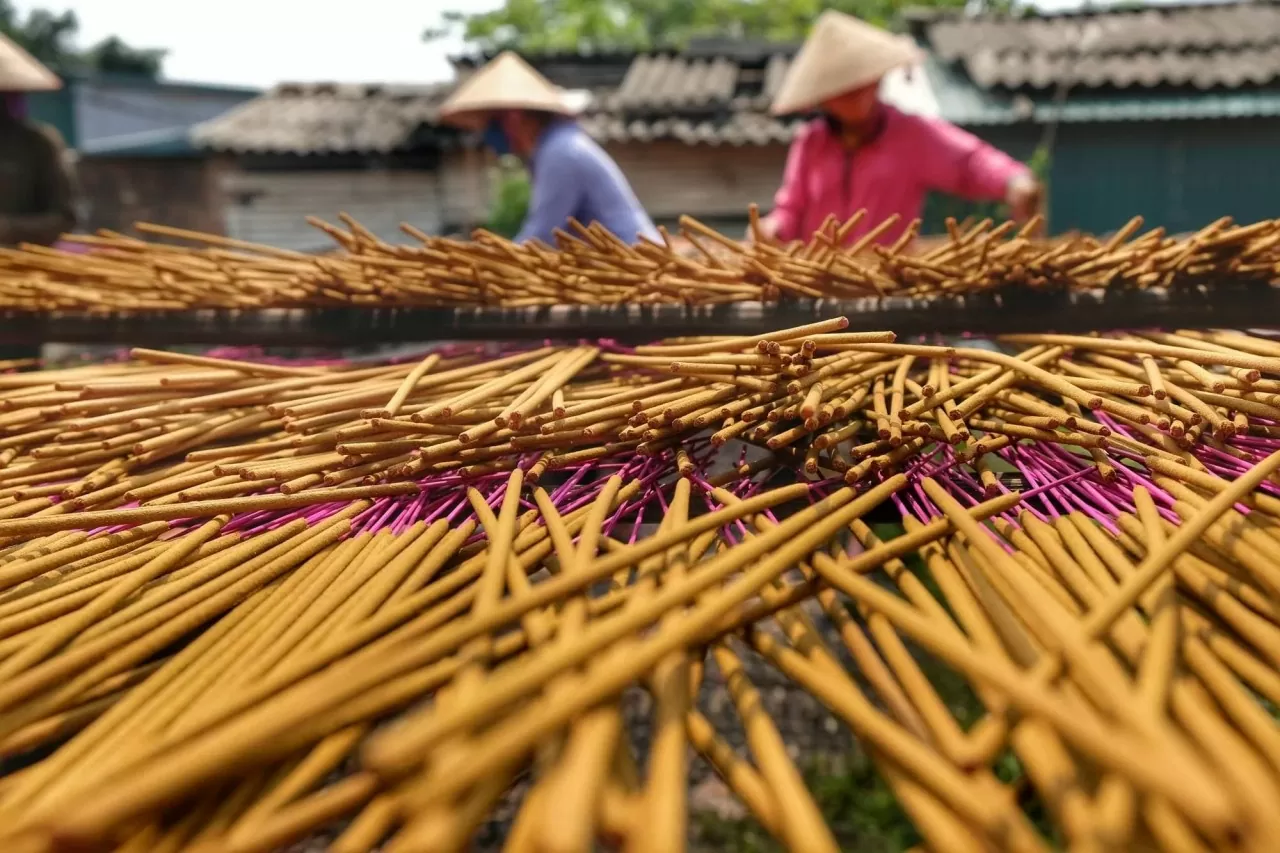 Độc đáo làng nghề làm hương Quảng Phú Cầu, Hà Nội