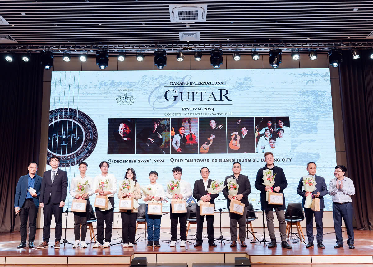 Liên hoan Guitar Quốc tế Đà Nẵng tại Đại học Duy Tân- Ảnh 5.