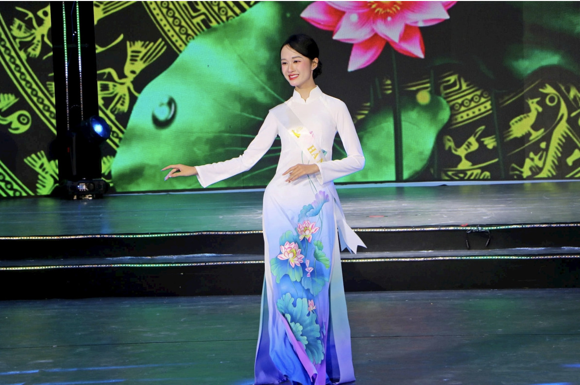 16 thi sinh lot vao chung ket hoa hau di san ao dai viet nam hinh 2