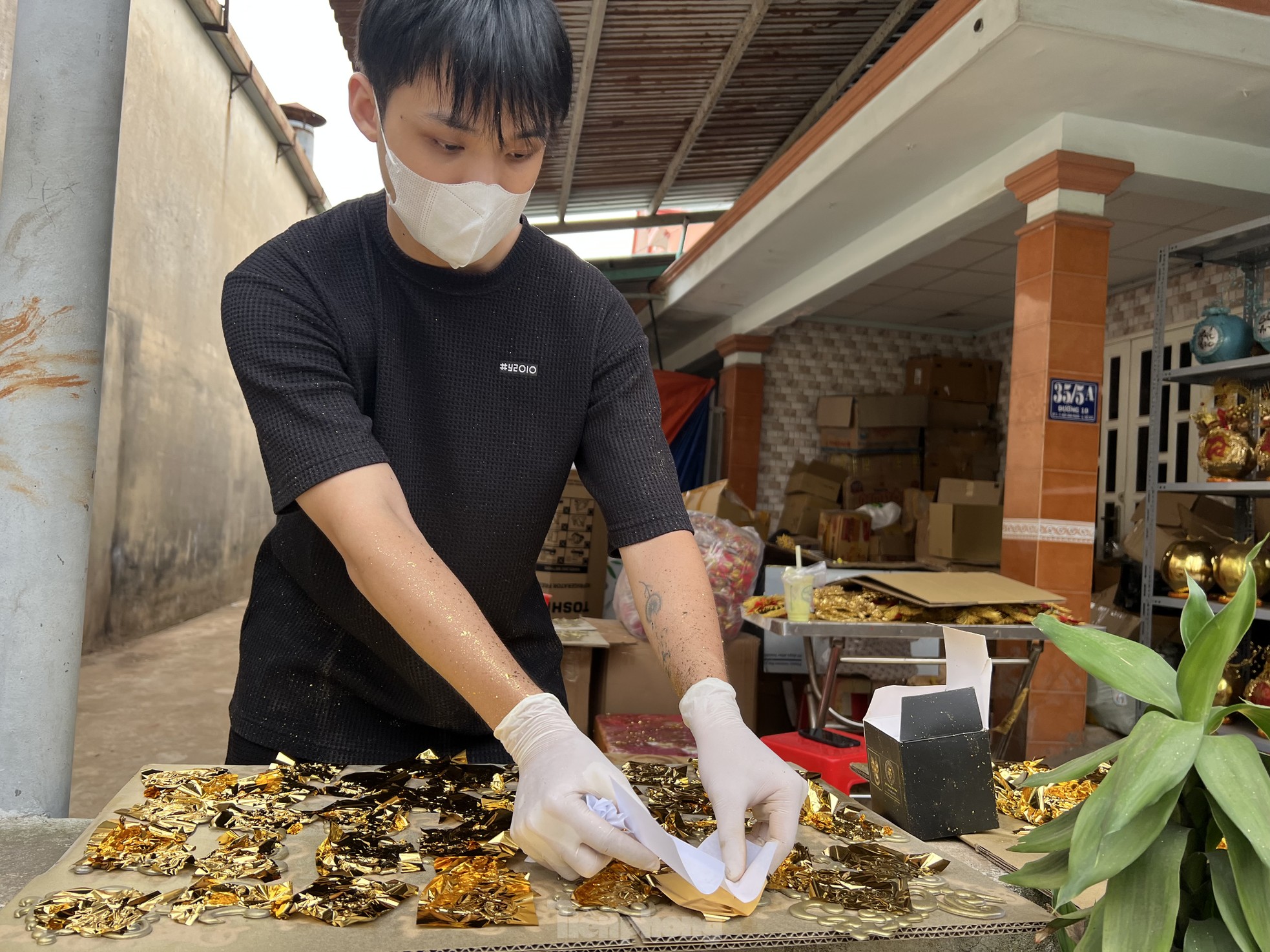 Mặt hàng Tết mà người sản xuất đã dừng nhận đơn hàng cả tháng vì… làm không xuể ảnh 7