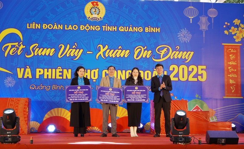 Tết sum vầy - Xuân ơn Đảng: Lan tỏa nghĩa tình đến đoàn viên, người lao động tại Quảng Bình