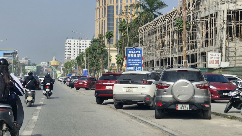 Giám đốc Ban Quản lý dự án đầu tư xây dựng TP Vinh, Nguyễn Ngọc Phong cho rằng, đây là thời điểm cấp tập nhất để các đơn vị thi công hoàn thiện việc chỉnh trang các cung đường nội thị để bảo đảm an toàn,  sạch đẹp cho nhân dân vui Tết đón xuân, Ban cũng như các đơn vị thi công cũng rất đề cao trách nhiệm và nỗ lực hết sức để đảm bảo các dự án hoàn thiện và đưa vào đúng tiến độ,  thậm chí sớm hơn.... 