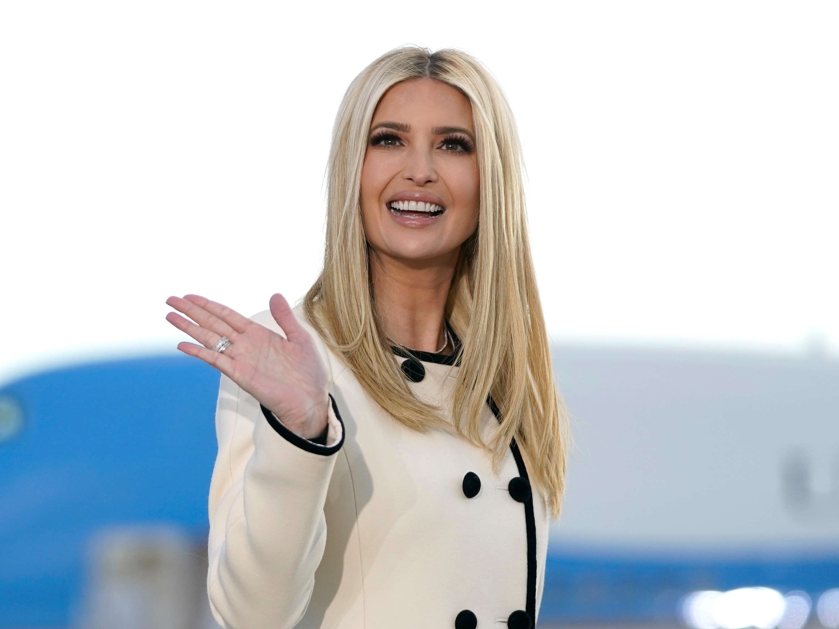 Ivanka Trump foi bem criada pelos pais, mas ainda se arrepende de uma coisa - 7 Ivanka Trump được cha mẹ nuôi dạy kỹ lưỡng nhưng vẫn nuối tiếc một điều - 7