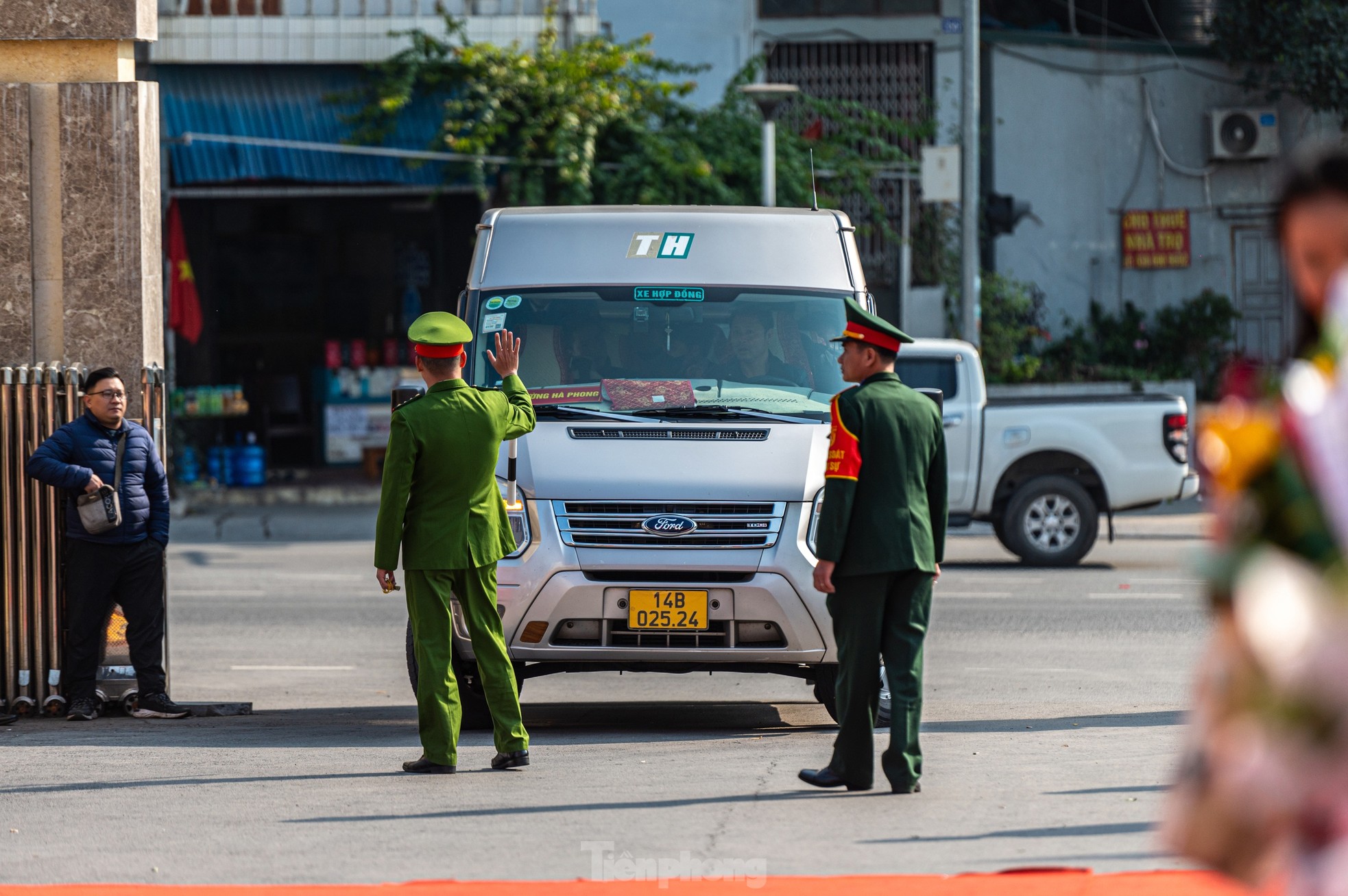 Hạ Long đón gần 400 thanh niên hoàn thành nghĩa vụ quân sự trở về ảnh 5