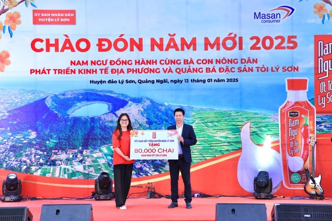 Bước sang năm mới 2025, Nam Ngư tiếp tục đồng hành cùng bà con nông dân phát triển kinh tế địa phương và quảng bá đặc sản tỏi Lý Sơn.