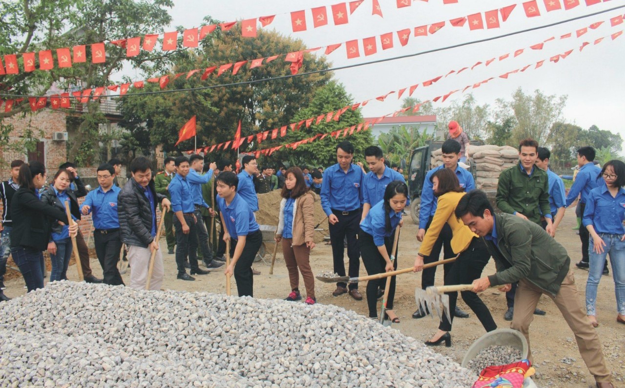 Ninh Bình: Lấy ý kiến sự hài lòng người dân về kết quả xây dựng nông thôn mới - Ảnh 3.