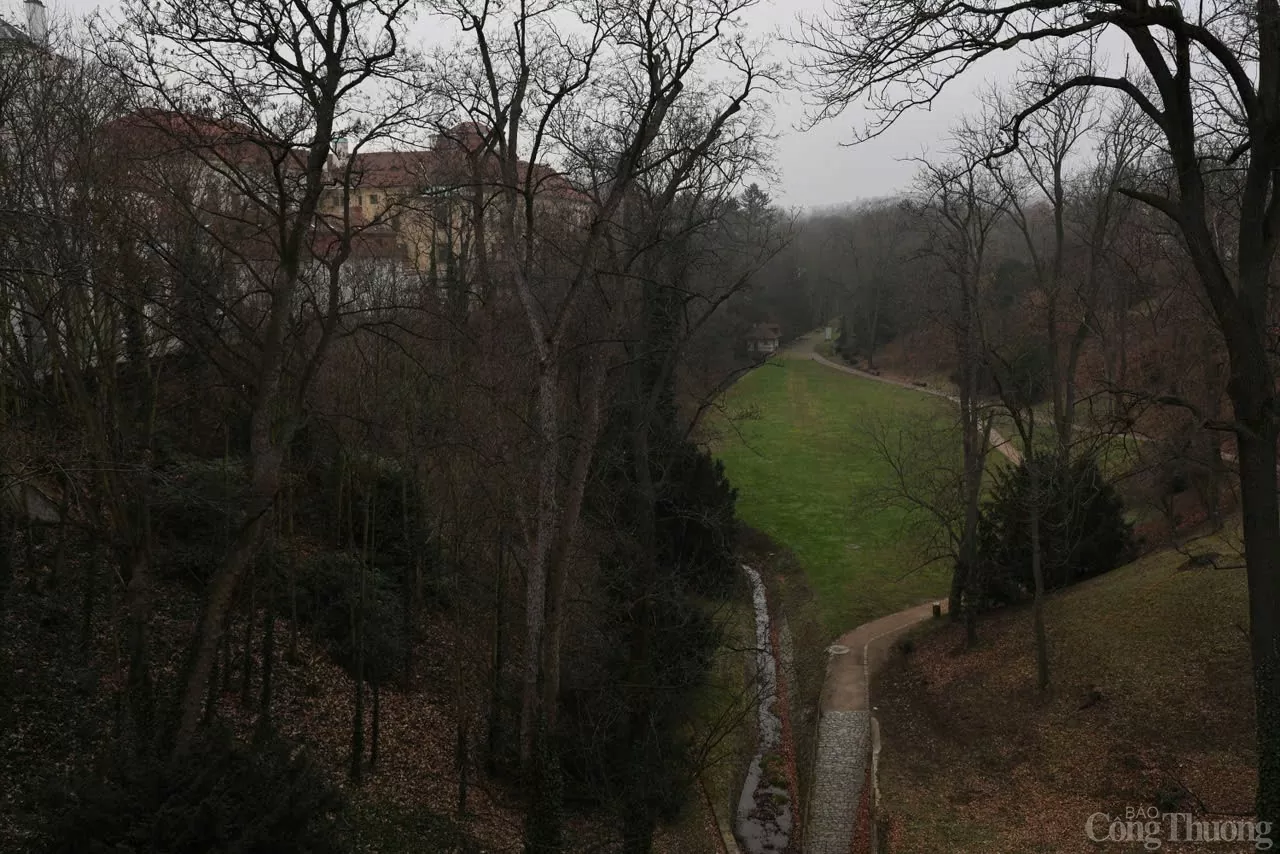 Chùm ảnh: Yên bình giữa 'Thủ đô Praha - trái tim của châu Âu'