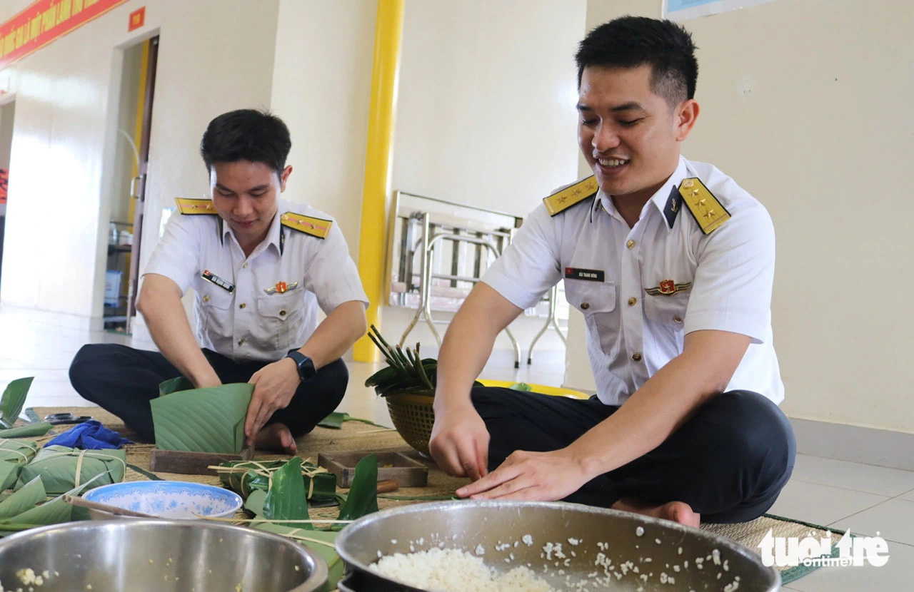 Đón Tết ở nhà giàn DK1 - Ảnh 3. Đón Tết ở nhà giàn DK1 - Ảnh 3.