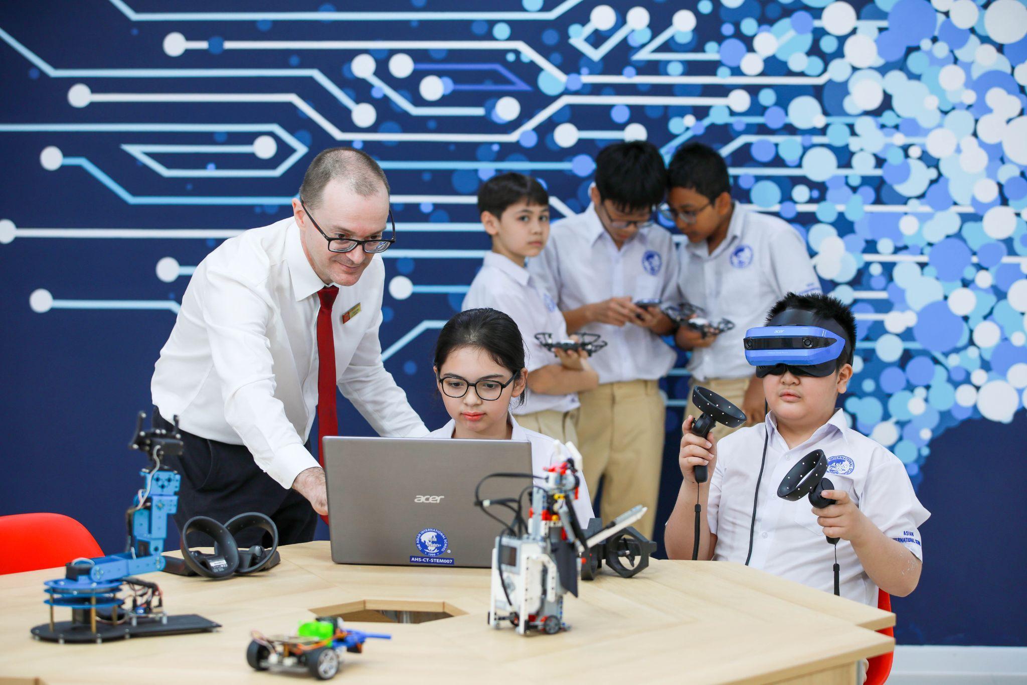 5 dự án đạt giải cao của học sinh Asian School tại Cuộc thi KHKT - Ảnh 4. 5 dự án đạt giải cao của học sinh Asian School tại Cuộc thi KHKT - Ảnh 4.