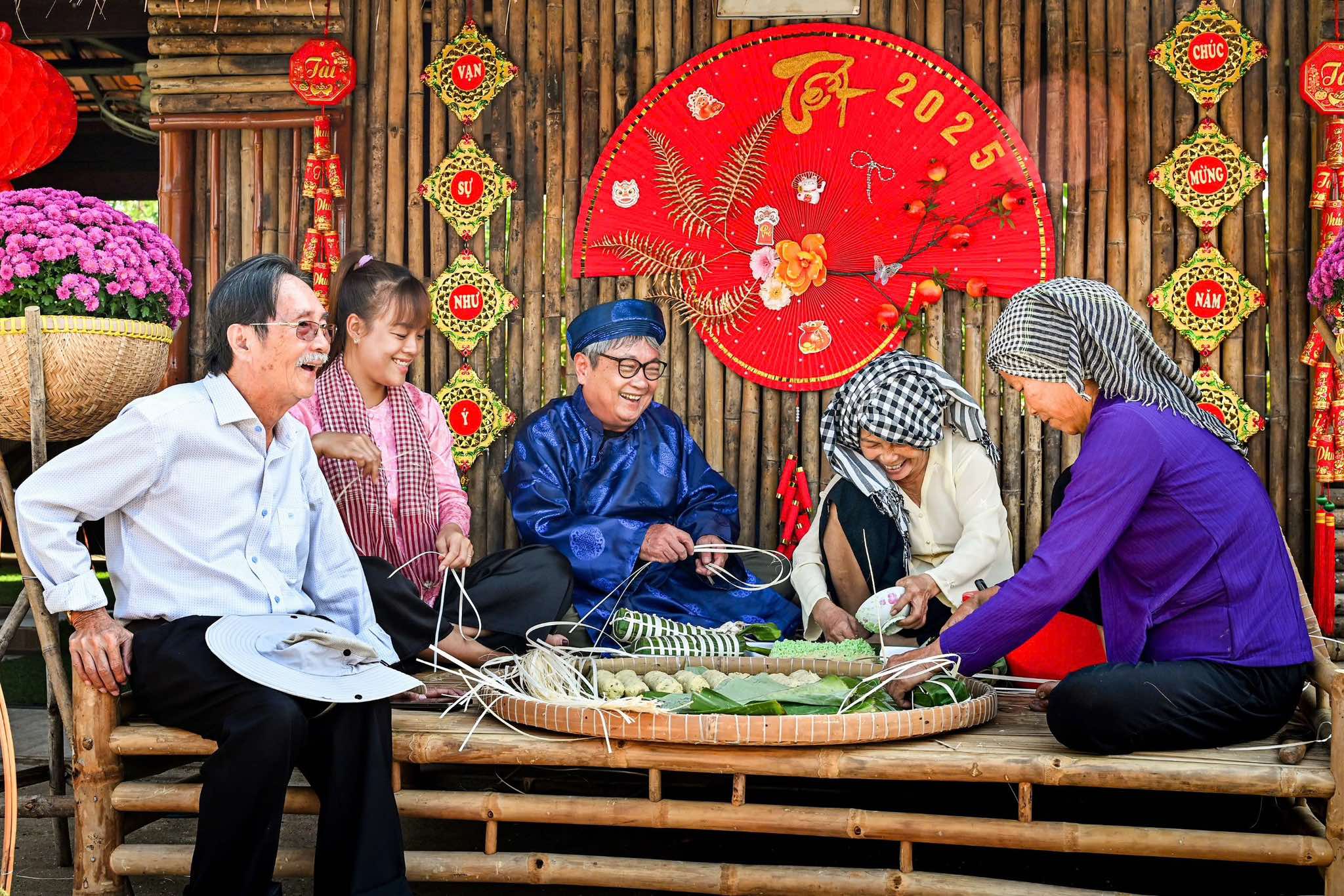 Văn nghệ sĩ giải Mai Vàng 