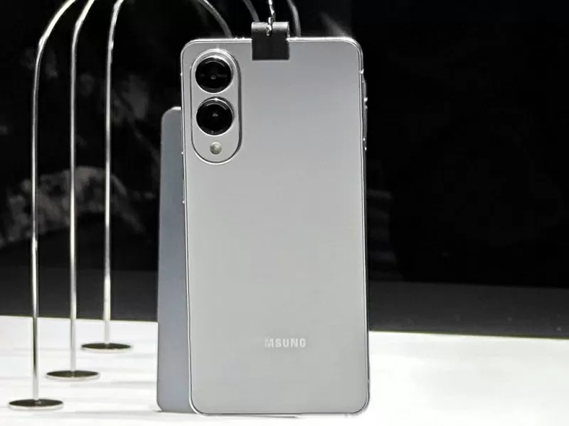 Galaxy S25 Edge chỉ có cụm camera kép