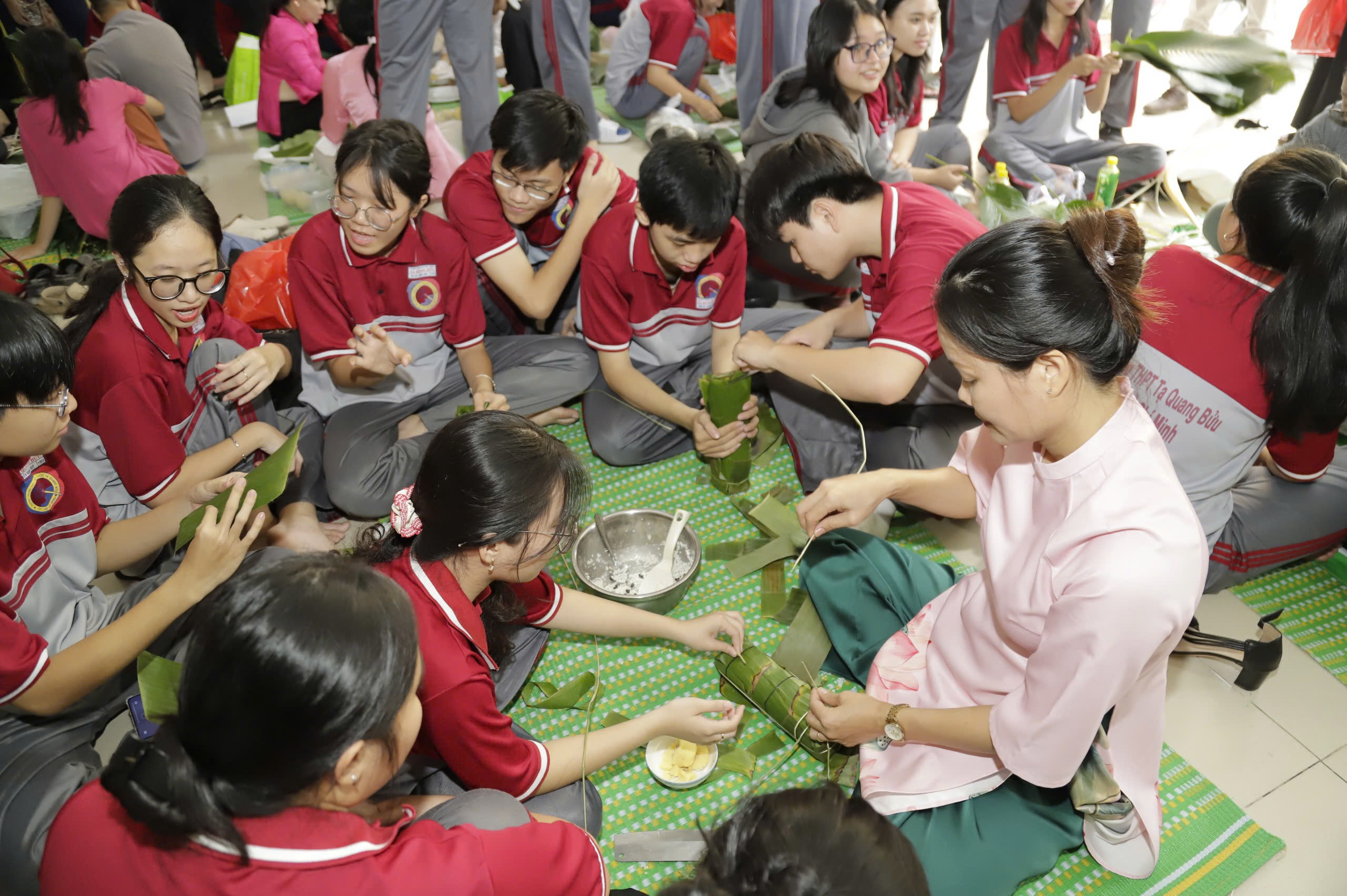 Tết xưa và tết nay của giáo viên, học sinh- Ảnh 3.