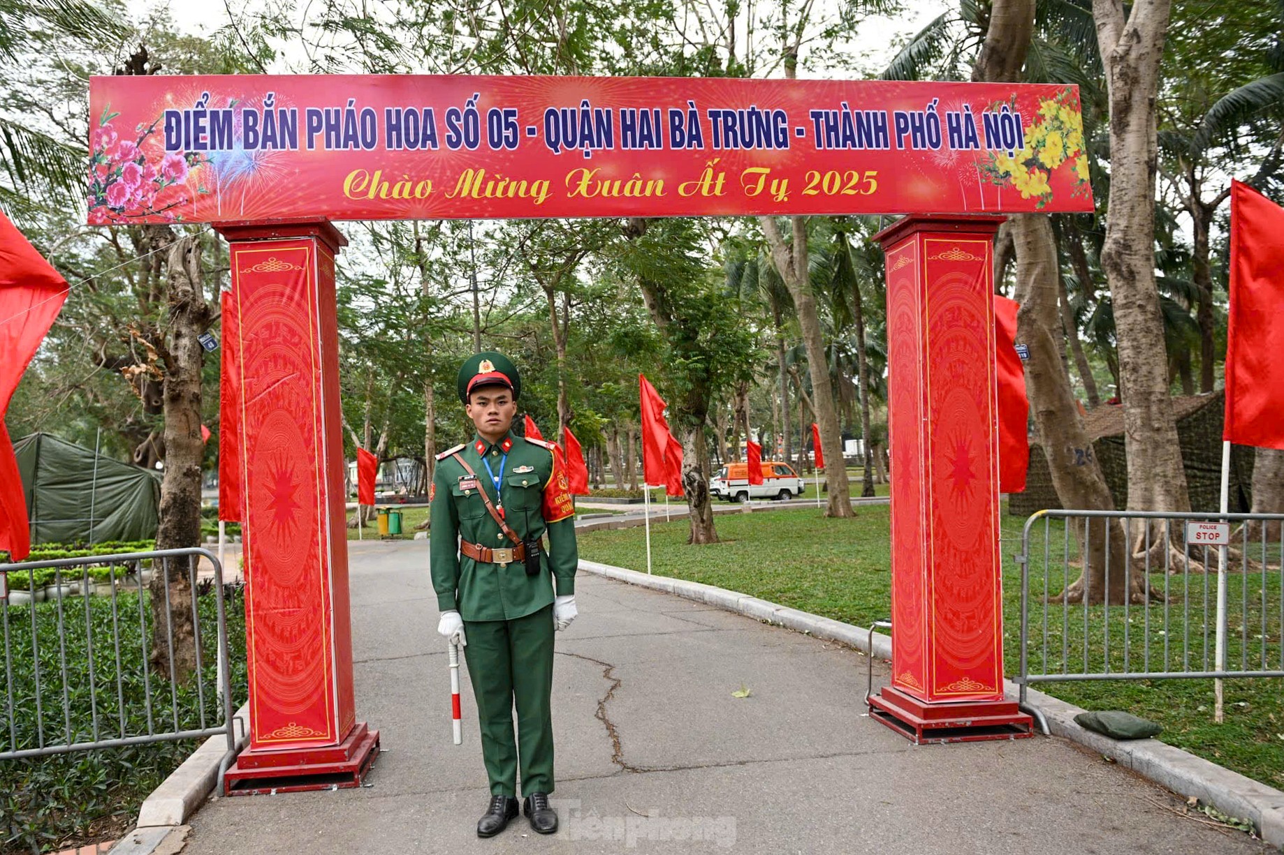 Hà Nội: Các trận địa pháo hoa sẵn sàng khai hỏa đêm giao thừa ảnh 13