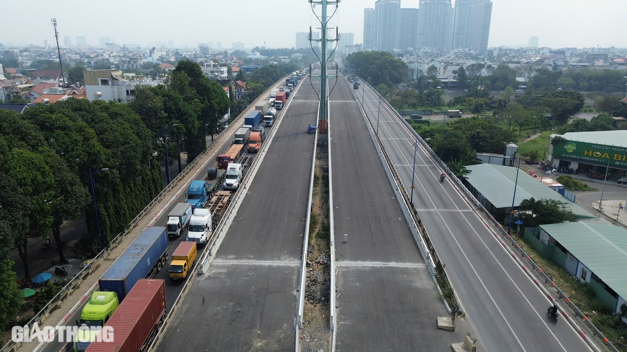 Nút giao An Phú tăng tốc thi công xuyên Tết, thông xe toàn bộ trong năm 2025- Ảnh 13.