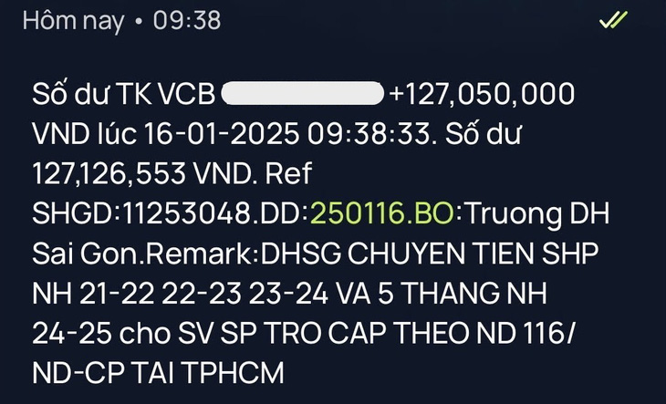 498 sinh viên sư phạm Trường đại học Sài Gòn nhận hỗ trợ 127 triệu đồng/người - Ảnh 1.