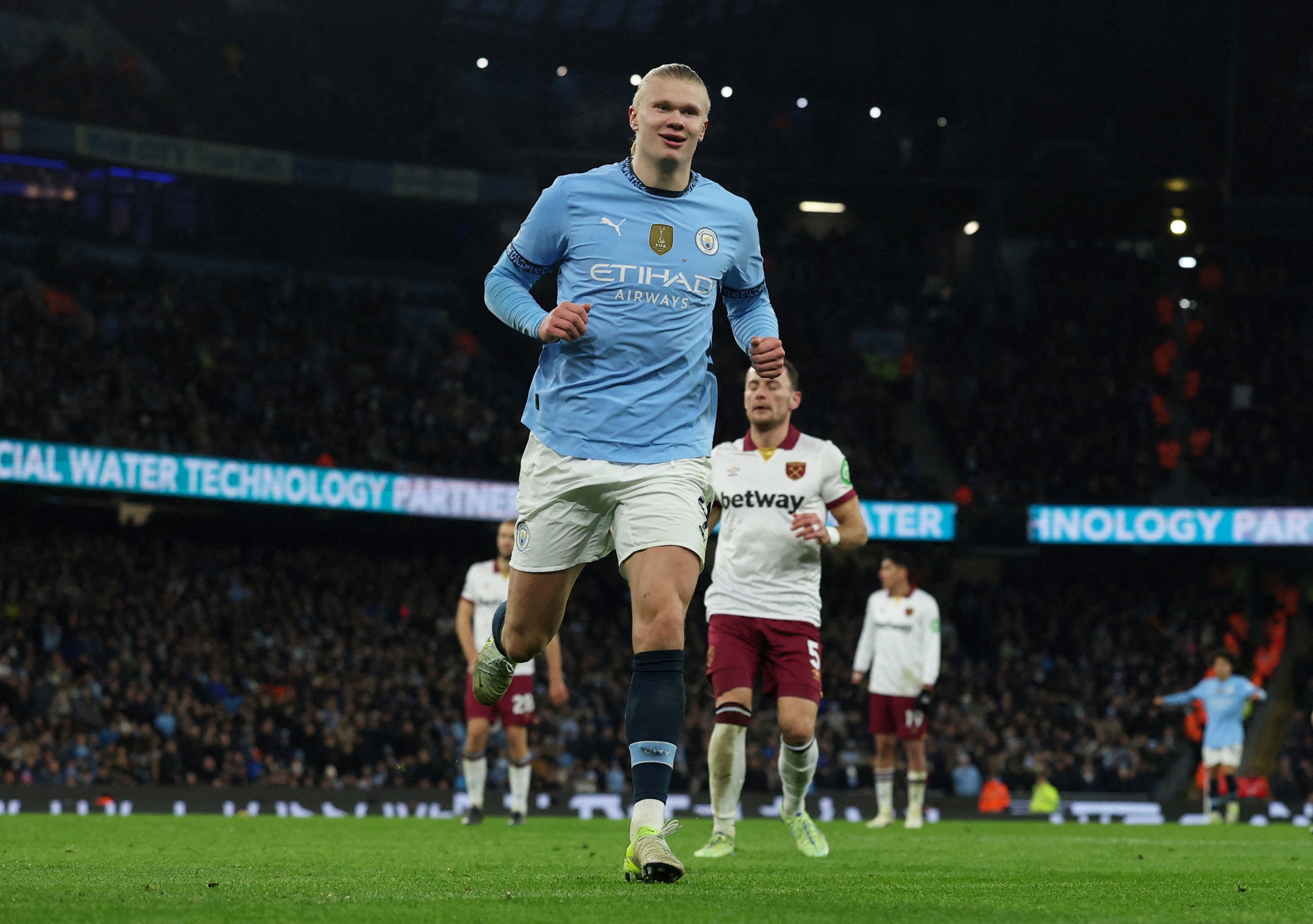 Erling Haaland sẽ gắn bó trọn sự nghiệp với Man City