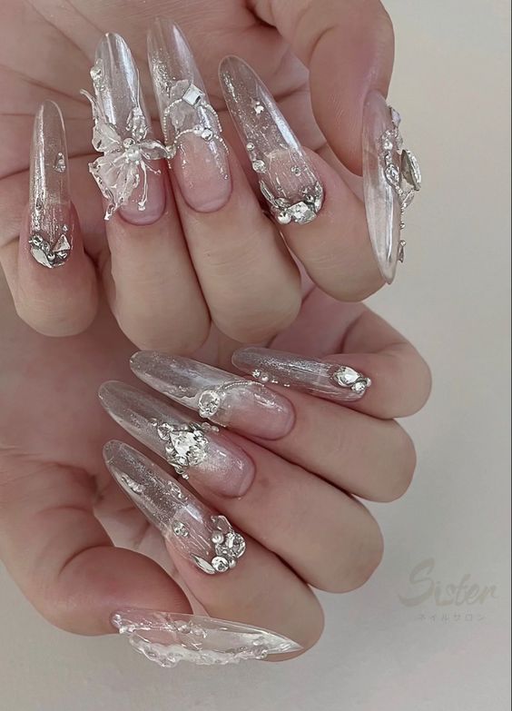 Cắt giảm tiền tẩy nhuộm tóc, làm nails đính đá: Có người tiết kiệm được hơn 10 triệu gửi mẹ chi tiêu Tết- Ảnh 2.