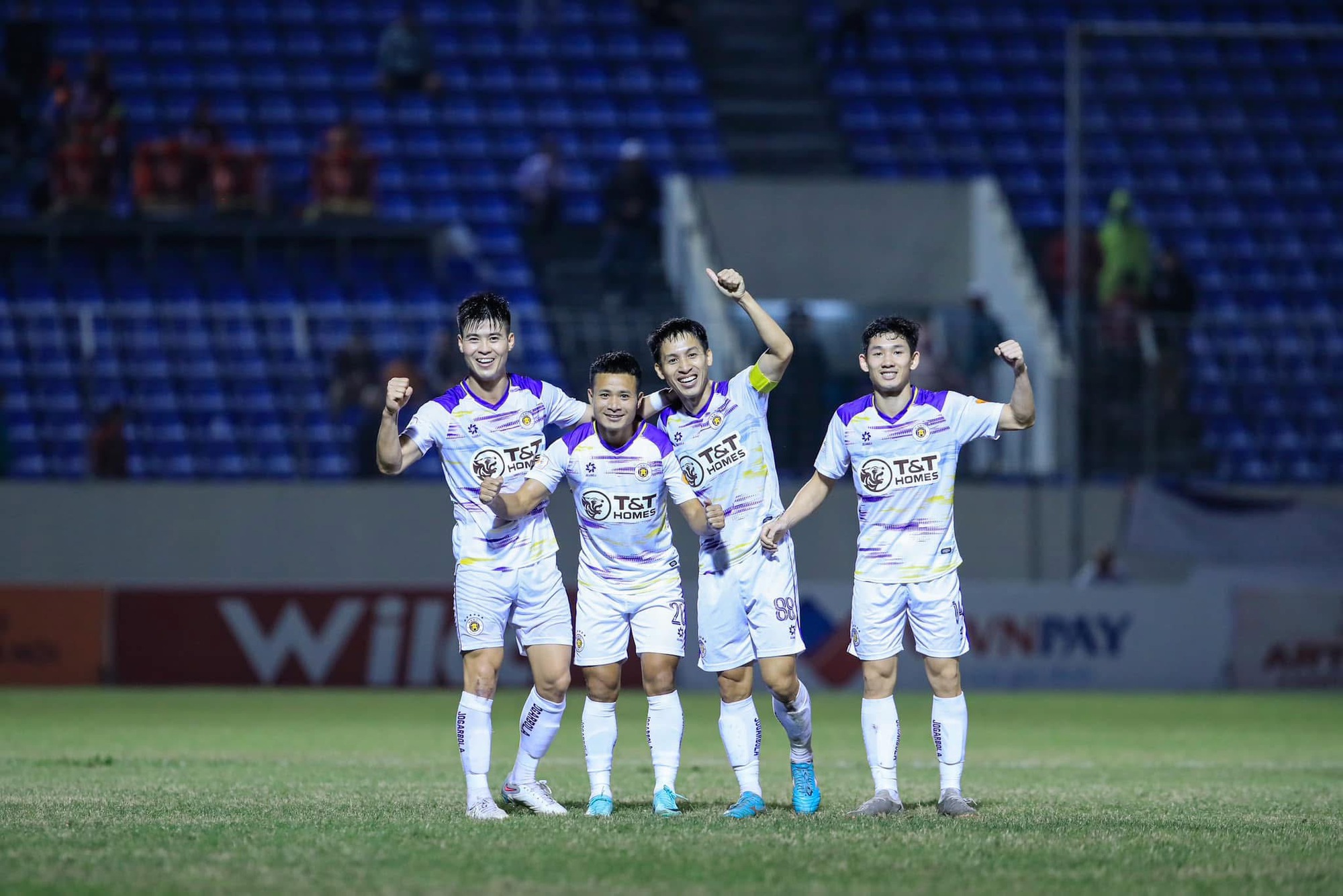 Cuộc đua vô địch V-League ngày càng khó lường- Ảnh 2.