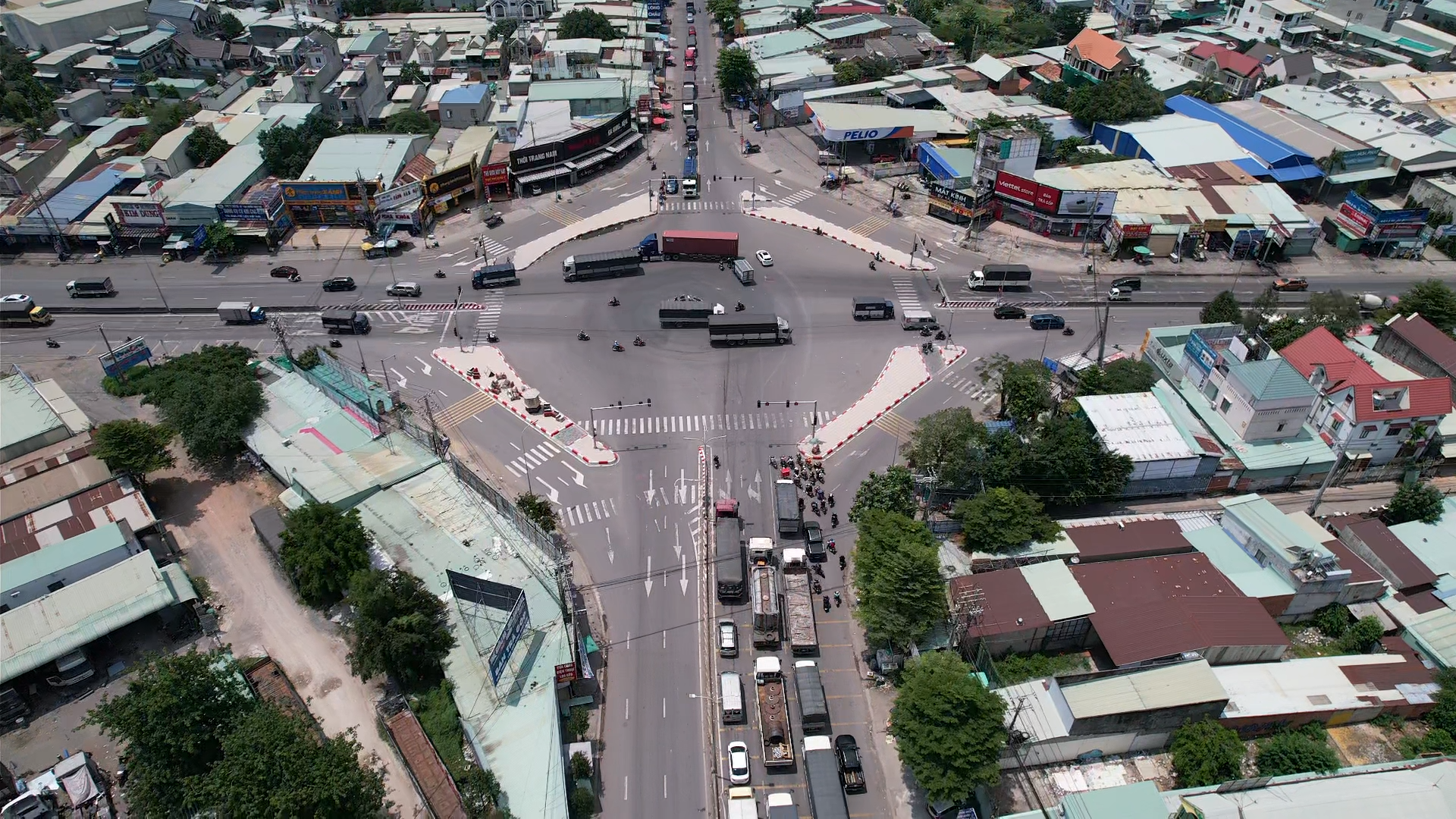 Đề xuất đầu tư 5,5km đường trên cao dọc QL51 để tránh kẹt xe- Ảnh 1.