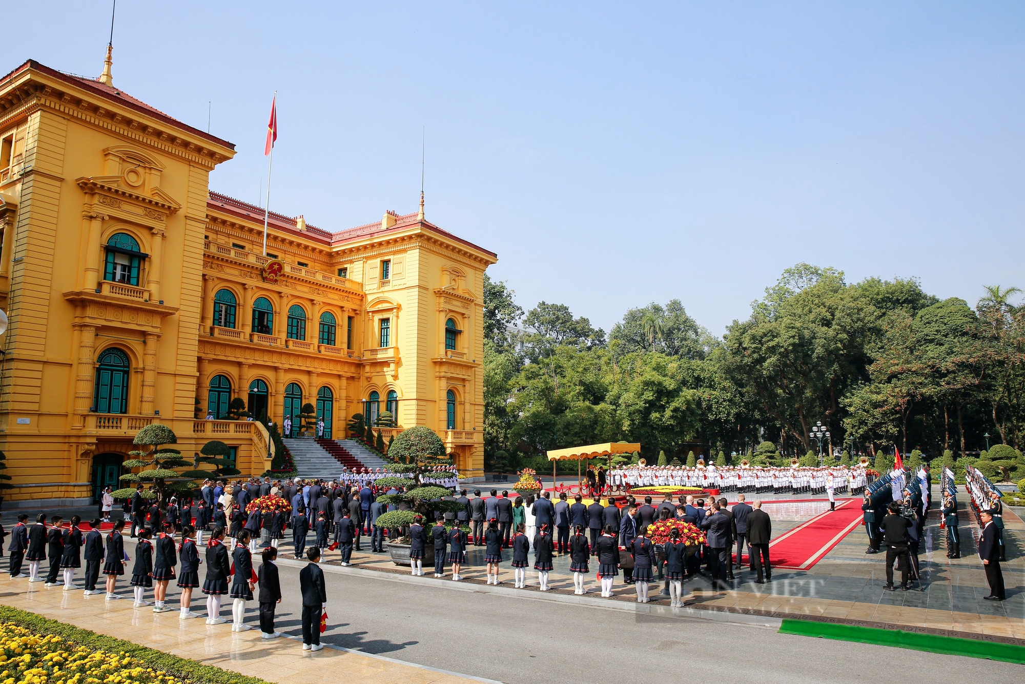 Hình ảnh Thủ tướng Phạm Minh Chính chủ trì Lễ đón Thủ tướng Liên bang Nga Mikhail Mishustin- Ảnh 1.