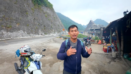 تھائی سیاح Da Trang.png کا دورہ کرتے ہیں۔