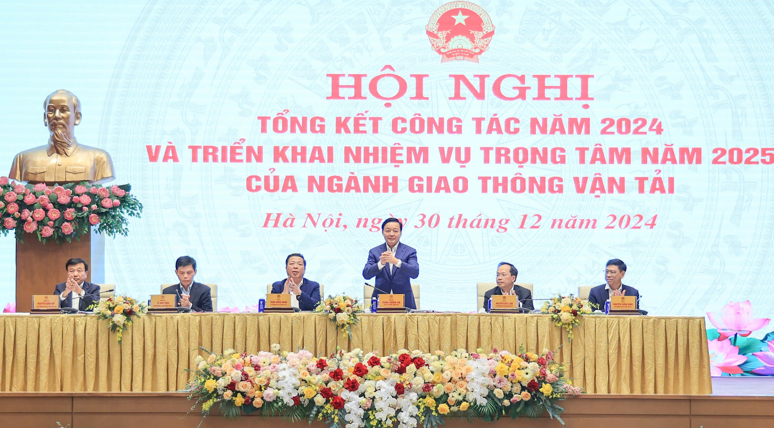 Phó Thủ tướng: Đất nước bước vào kỷ nguyên mới, ngành GTVT bước vào thời kỳ mới- Ảnh 1. Phó Thủ tướng: Đất nước bước vào kỷ nguyên mới, ngành GTVT bước vào thời kỳ mới- Ảnh 1.