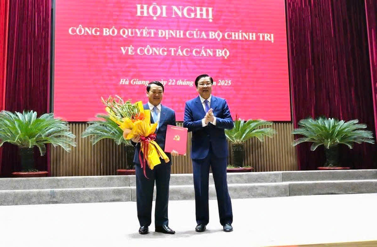 Ông Hầu A Lềnh làm Bí thư Tỉnh ủy Hà Giang- Ảnh 1. Ông Hầu A Lềnh làm Bí thư Tỉnh ủy Hà Giang- Ảnh 1.