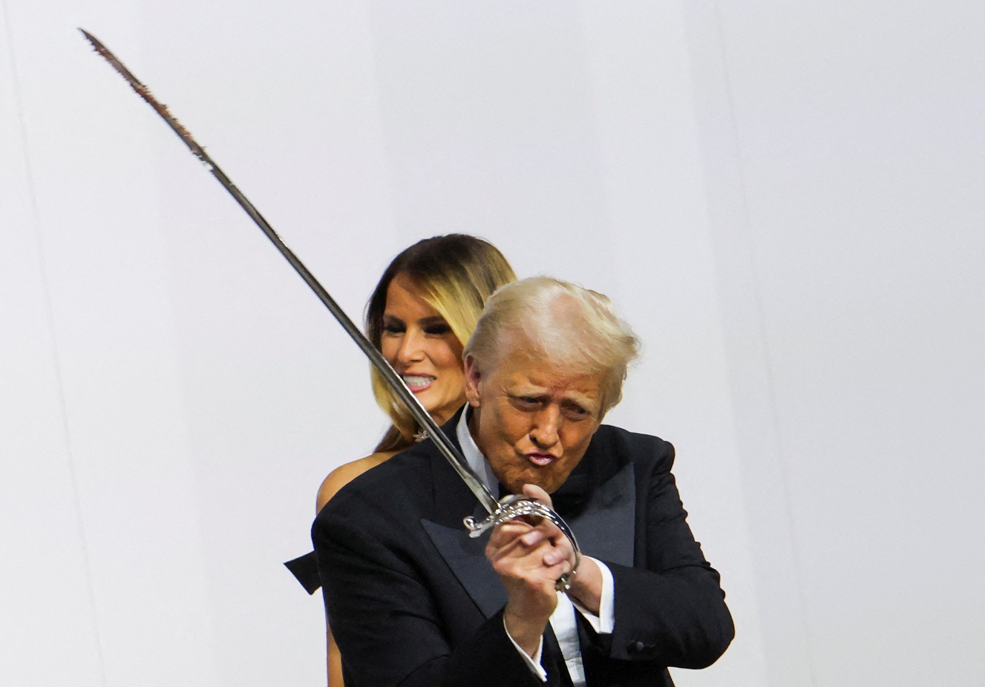 Ông Trump sa thải hơn 1.000 người thuộc chính quyền Biden- Ảnh 1. Ông Trump sa thải hơn 1.000 người thuộc chính quyền Biden- Ảnh 1.