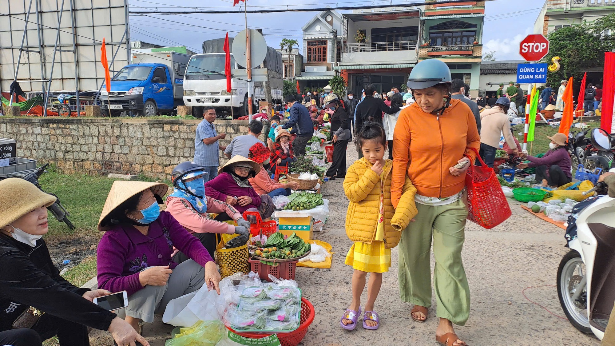 Phiên chợ 