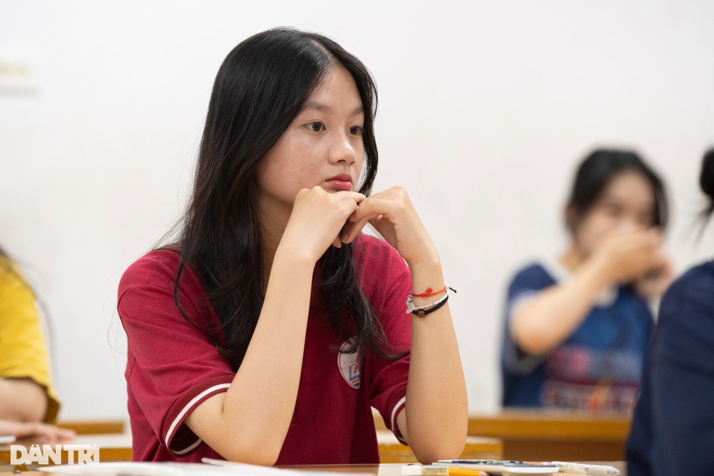 SAT 1.200, IELTS 6.5 được cộng mấy điểm vào Bách khoa, Kinh tế quốc dân? - 1 SAT 1.200, IELTS 6.5 được cộng mấy điểm vào Bách khoa, Kinh tế quốc dân? - 1