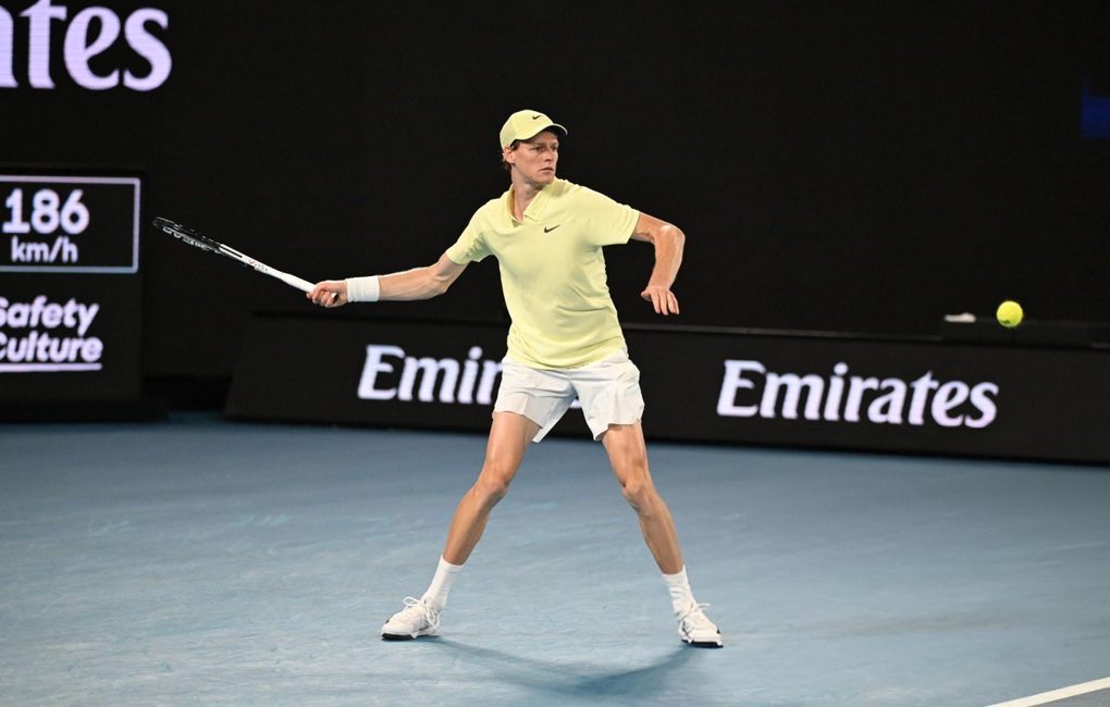 Sinner lần thứ hai liên tiếp vào chung kết Australian Open - 1 Sinner lần thứ hai liên tiếp vào chung kết Australian Open - 1