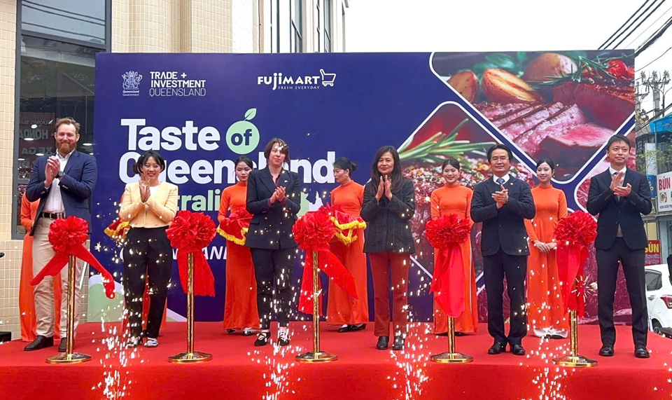 Lễ hội "Taste of Queensland 2025" khai mạc ngày 11/01/2025 tại Siêu thị FujiMart 89 Lạc Long Quân, Cầu Giấy, Hà Nội.