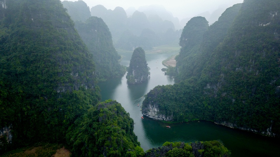 Toàn cảnh Tràng An - địa điểm Tổng thống Mỹ muốn đến thăm - nhìn từ trên cao - 9