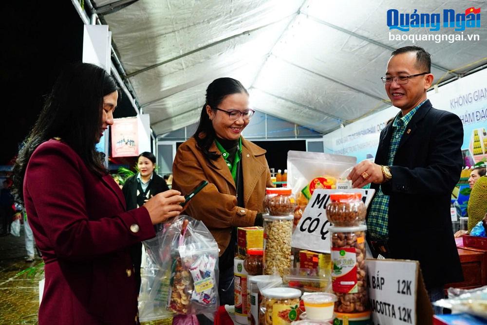 Trưng bày sản phẩm OCOP TP.Quảng Ngãi