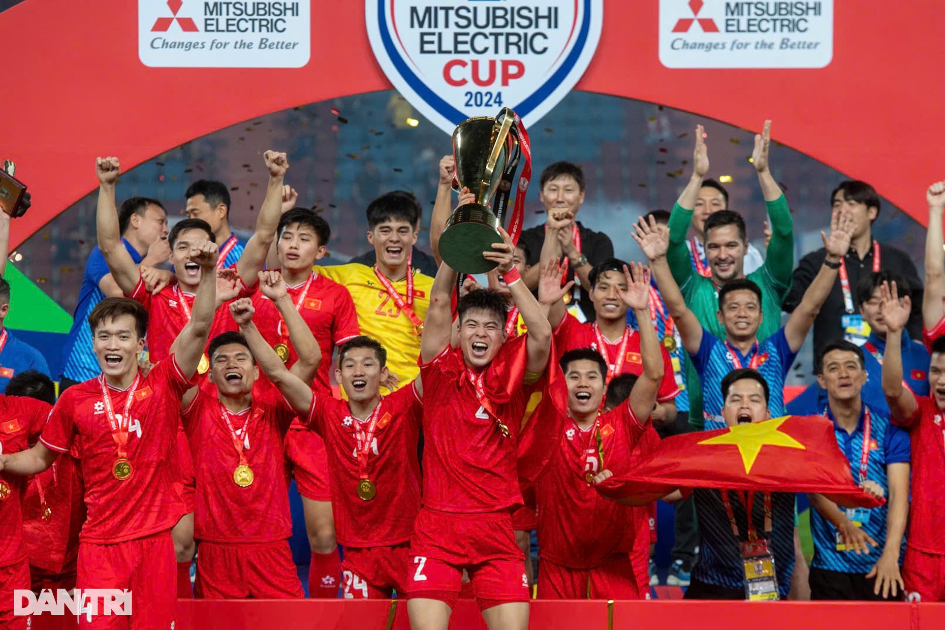 Hình ảnh tuyển Việt Nam vô địch AFF Cup 2024 đầy thuyết phục trước Thái Lan - 15