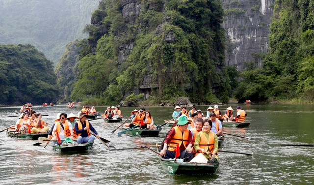 Tràng An tròn 10 năm là di sản "kép" của thế giới- Ảnh 2.