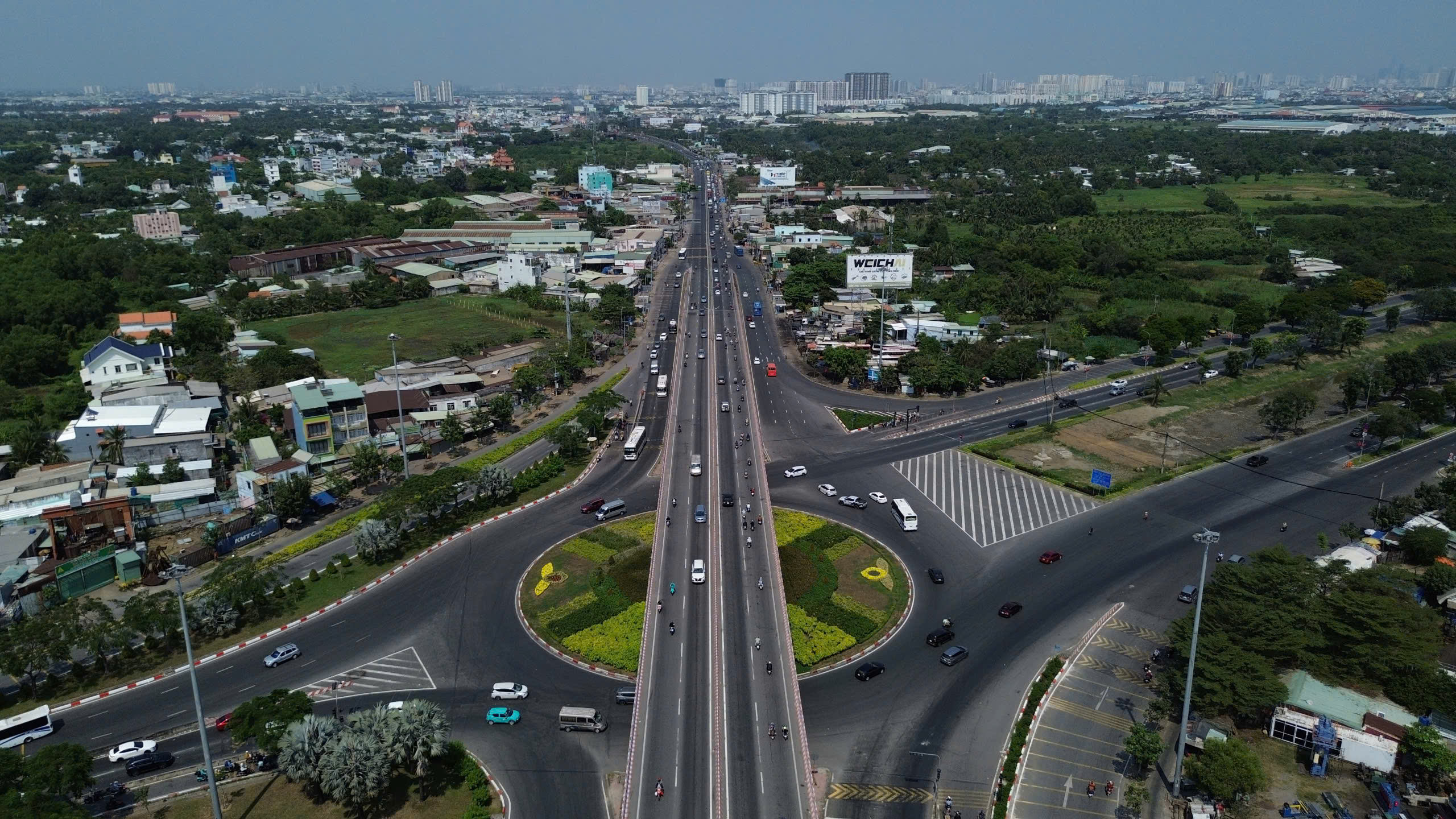 Giao thông TP.HCM ra sao trong ngày nghỉ Tết cuối cùng?- Ảnh 6.