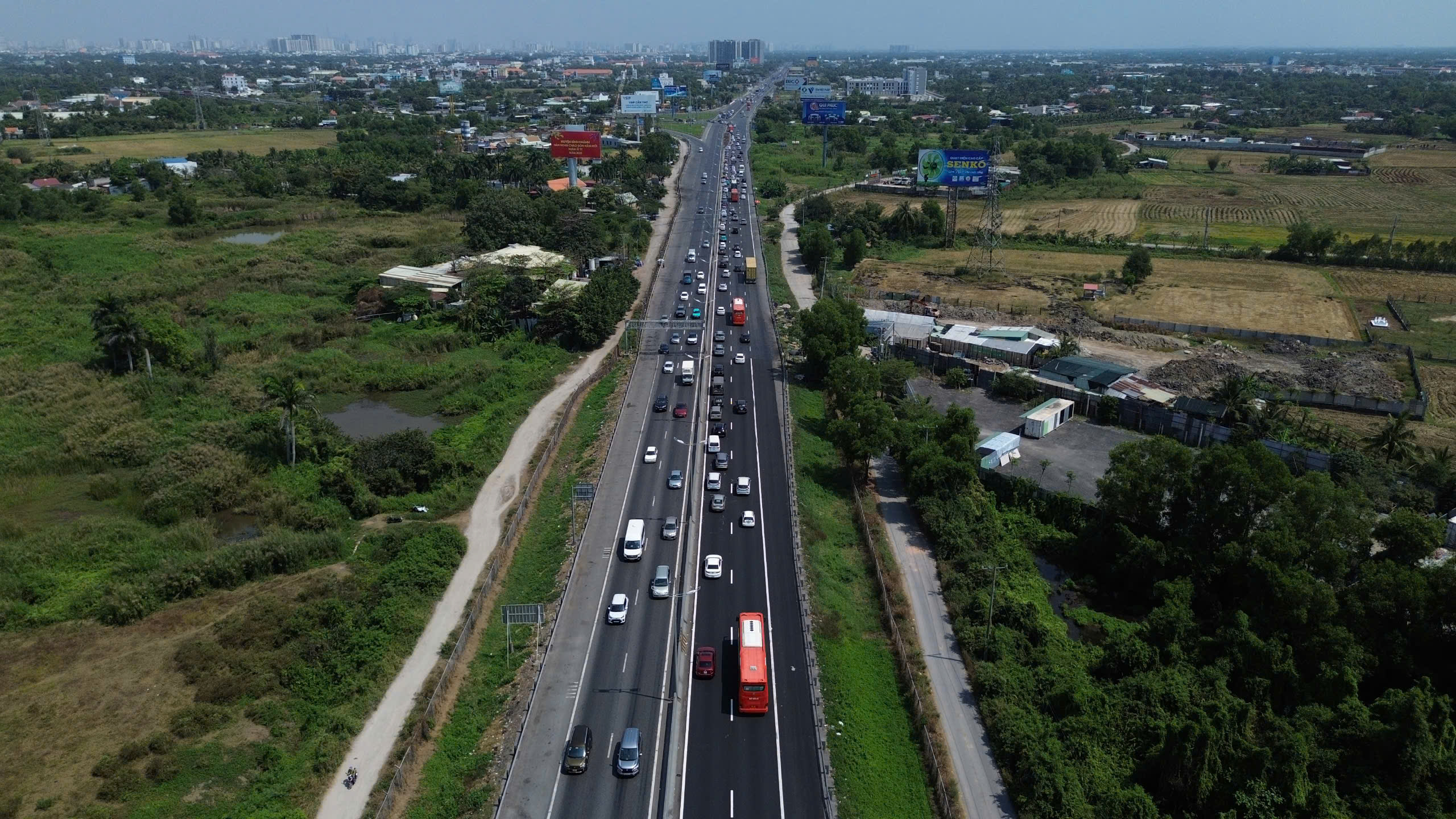 Giao thông TP.HCM ra sao trong ngày nghỉ Tết cuối cùng?- Ảnh 7.