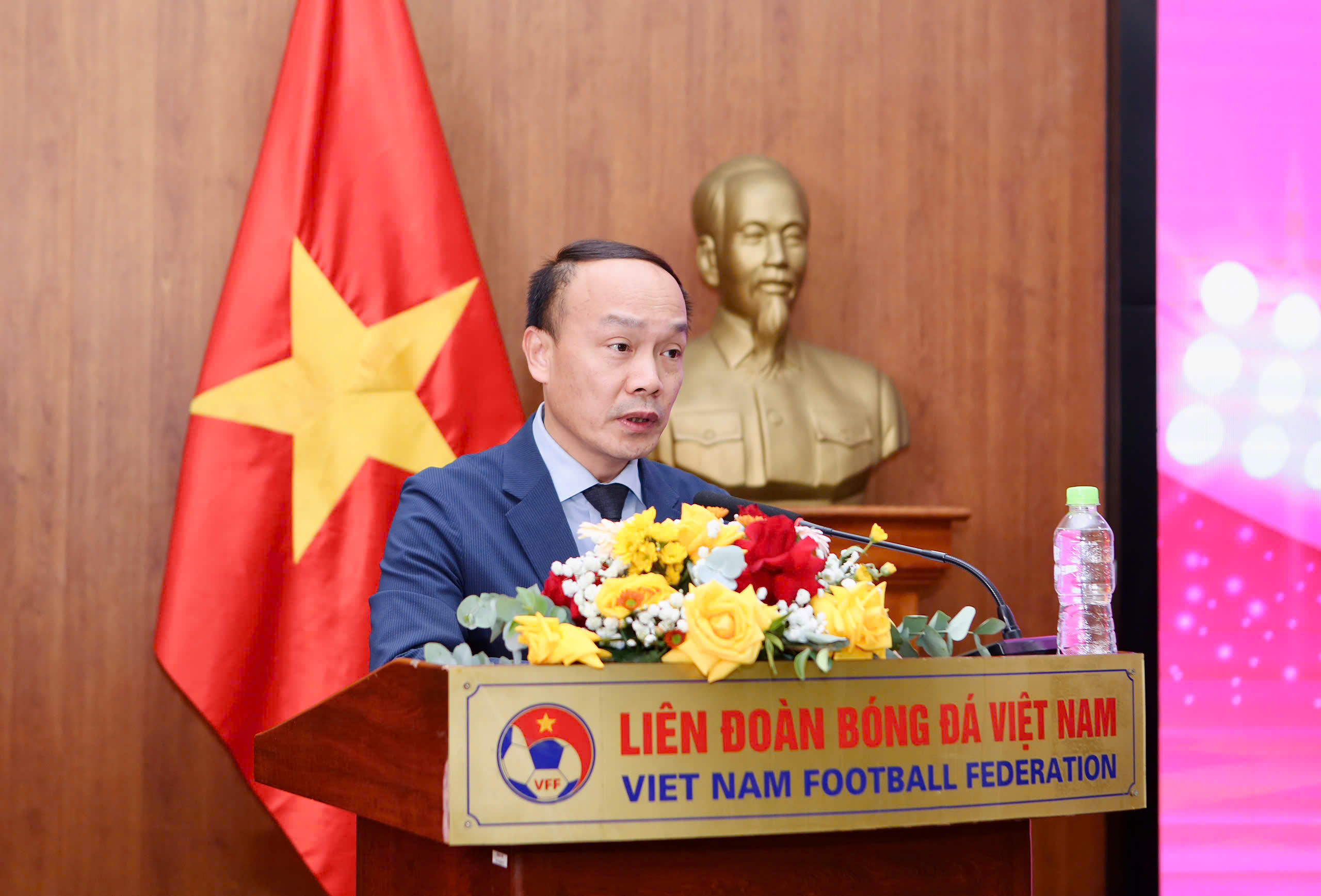 - Vietnam.vn