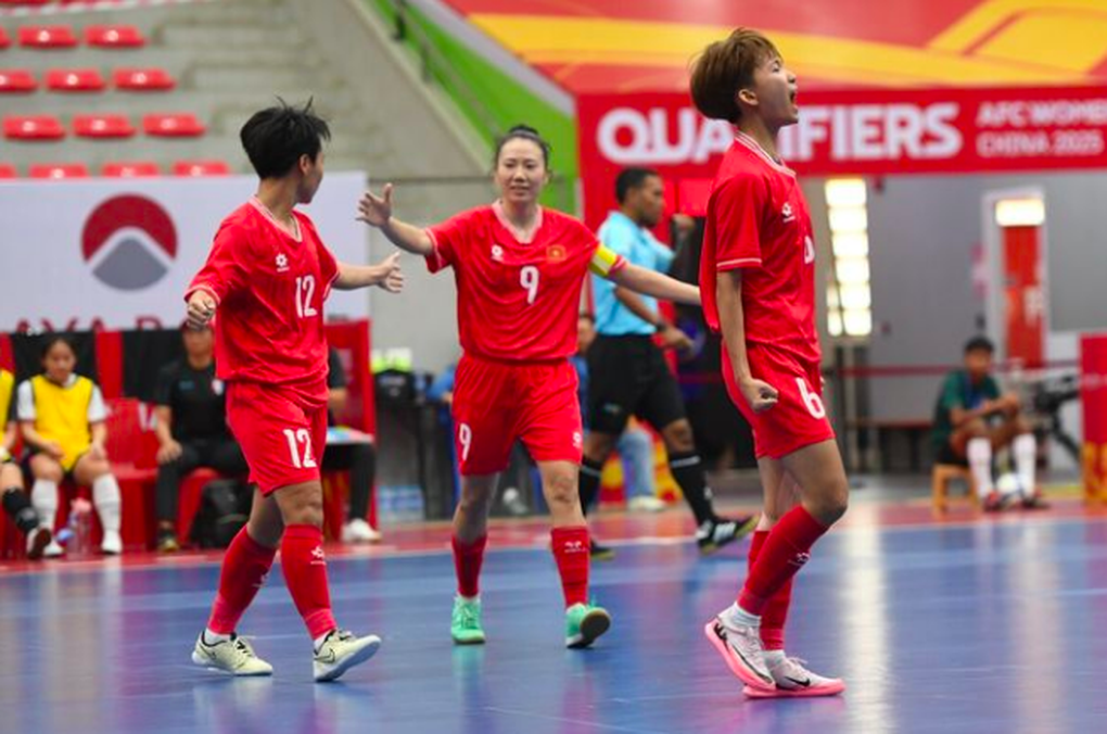 Đội tuyển futsal nữ Việt Nam rộng cửa tiến xa tại giải vô địch châu Á - 2