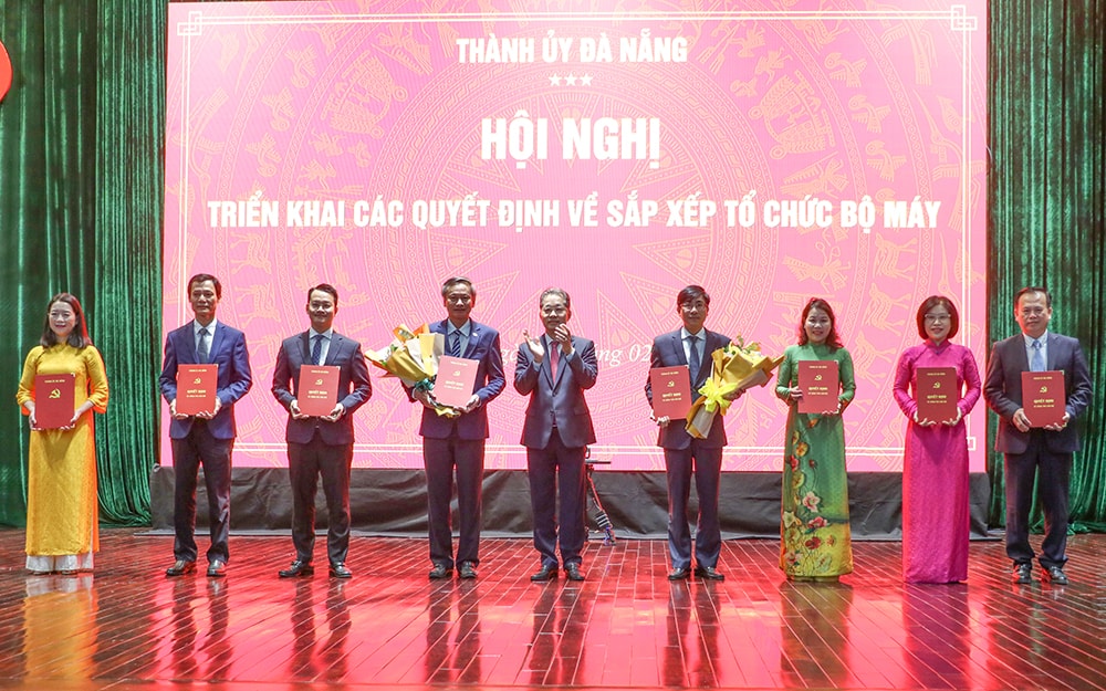 Các quyết định