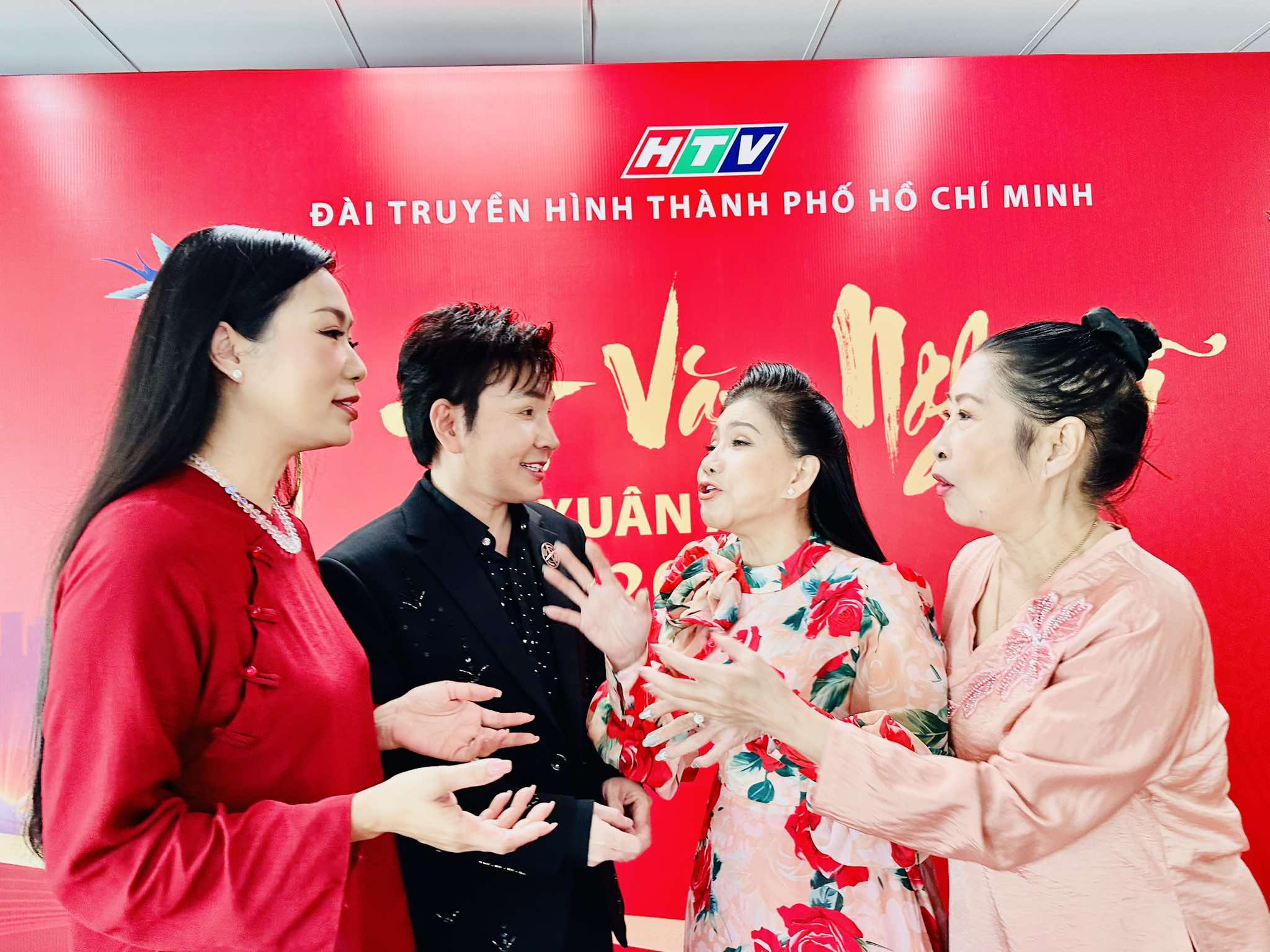 NSND Kim Cương, Bạch Tuyết, Thanh Nam chúc mừng thành tựu của HTV- Ảnh 8.