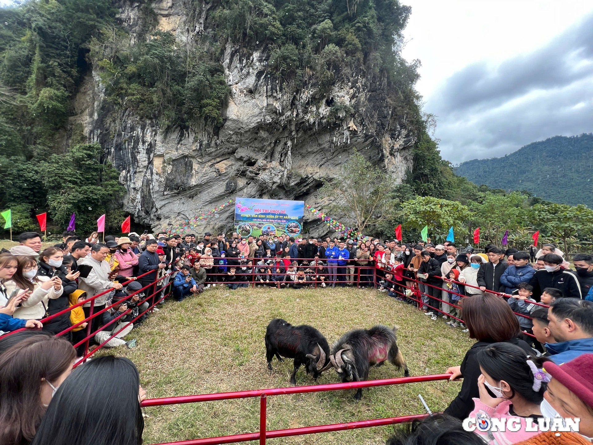 tuyen quang man nhan hoi thi choi de tai lam binh hinh 10