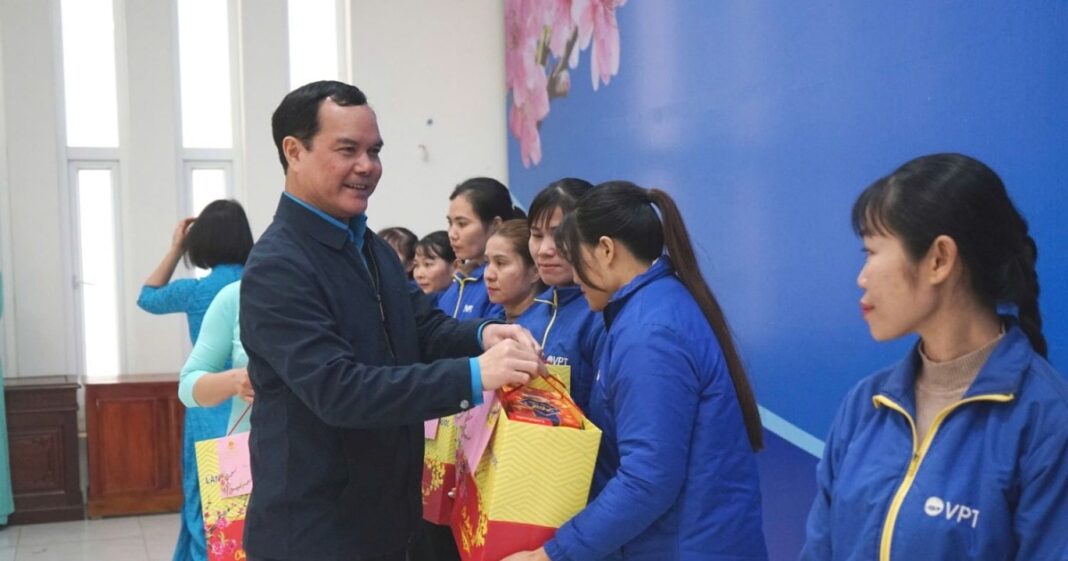 Đa dạng các hoạt động chăm lo cho người lao động